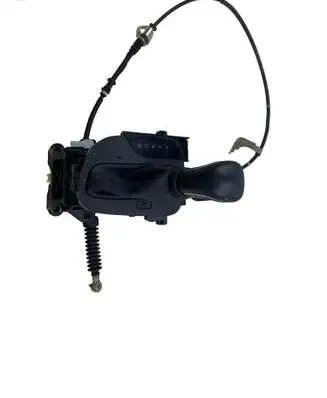 Toyota Yaris XP210 Gear shifter/selector 75G588