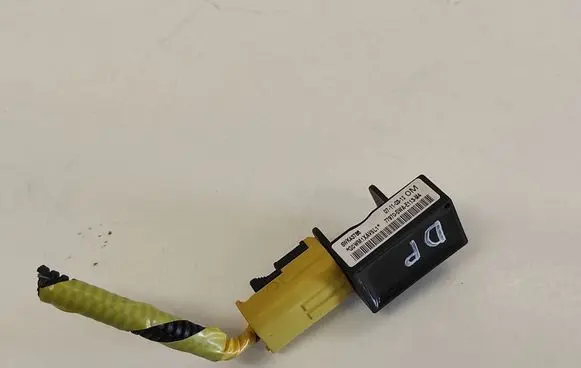 Honda CR-V Airbag deployment crash/impact sensor 5WK43786 77970SWAE113M4