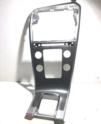 Volvo XC60 Radio/GPS head unit trim 31351388