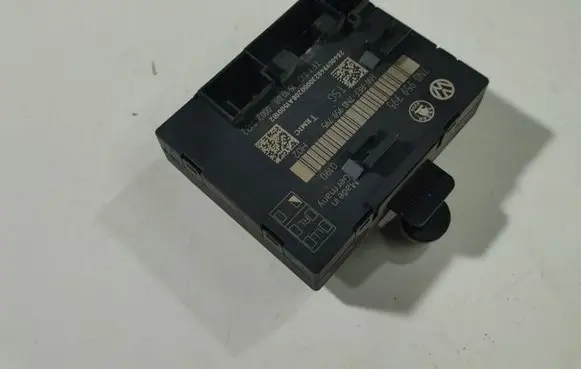 Skoda Superb B6 (3T) Door control unit/module 7N0959795