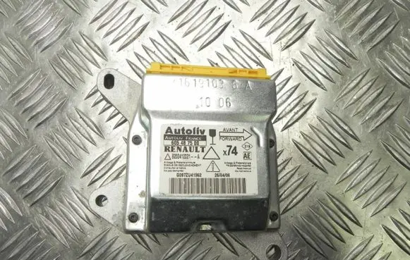 Renault Laguna II Airbag control unit/module 8200412021 G2351
