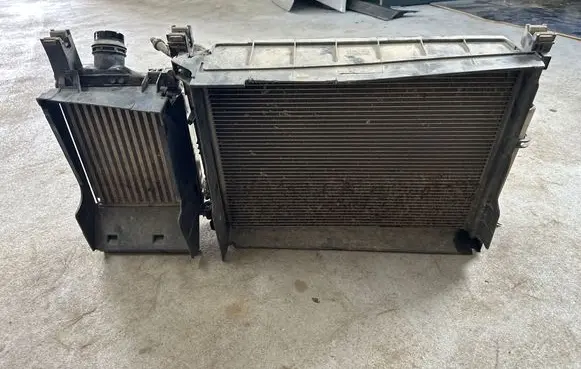 Dacia Sandero II Radiator set 