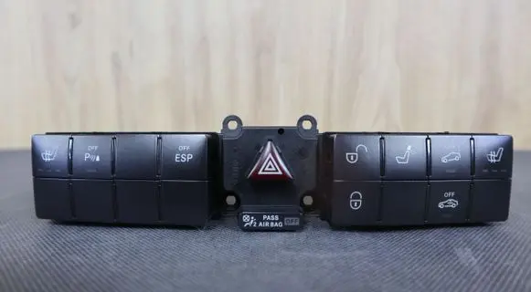 Mercedes-Benz CLK A209 C209 Hazard light switch 2038706810 A2038706810