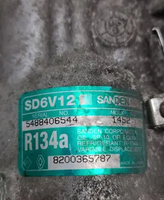 Renault Clio III Air conditioning (A/C) compressor (pump) 8200365787 SD6V12 5488406544