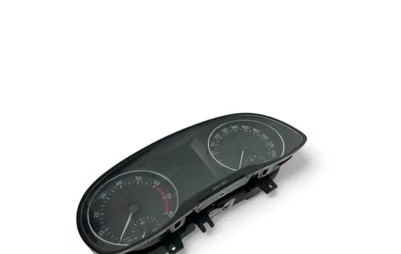 Volkswagen Golf VII Speedometer (instrument cluster) 6V0920740C