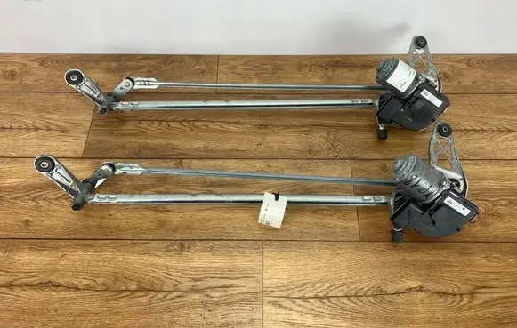 Ford Bronco Front wiper linkage and motor M1PB-17500-AB