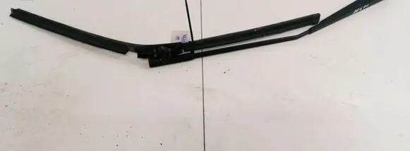 Peugeot 407 Front wiper blade arm