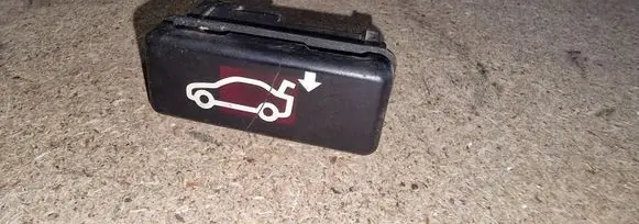 BMW 7 E65 E66 Tailgate opening switch 8375580