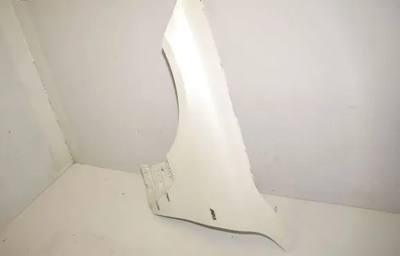 BMW i4 Fender