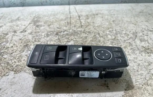 Mercedes-Benz C AMG W204 Electric window control switch A2048703558 03139401 90112080370793