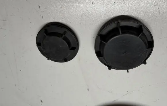 Hyundai i20 (GB IB) Headlight/headlamp dust cover 