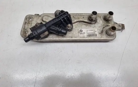 BMW 7 F01 F02 F03 F04 Gearbox / Transmission oil cooler 7572540 17217572540