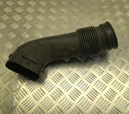 BMW X4 G02 Air intake hose/pipe 8053371