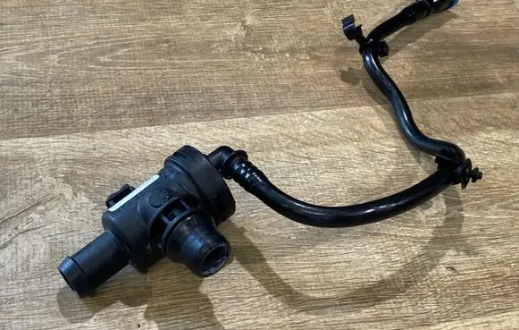 Jaguar F-Pace Electric auxiliary coolant/water pump JX7318C553AB HX7365009AB