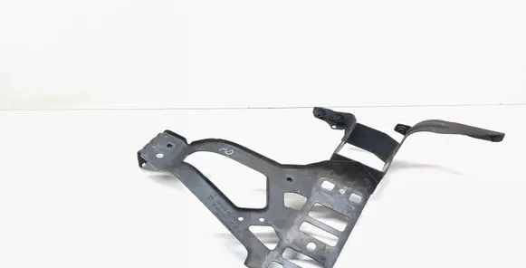Headlight/headlamp mounting bracket