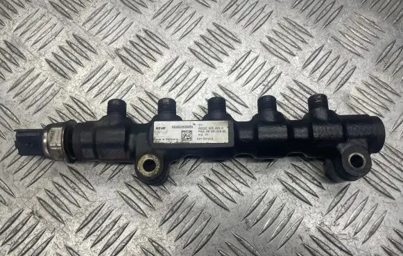 Ford Focus Fuel main line pipe 9654592680 9654590 631001603
