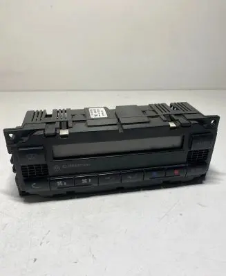 Volkswagen PASSAT B5.5 Climate control unit 3B1907044H 2400022303