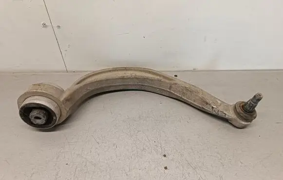 Audi A4 S4 B8 8K Front lower control arm/wishbone 8K0407695