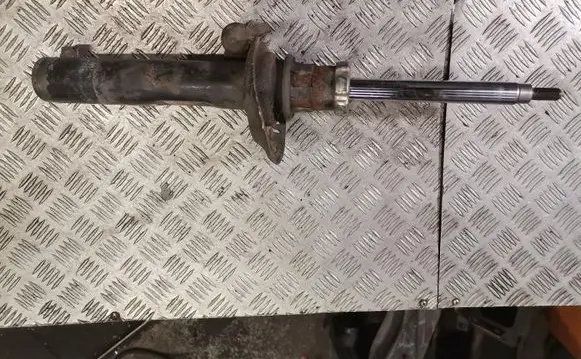 Volkswagen PASSAT B7 Front shock absorber/damper
