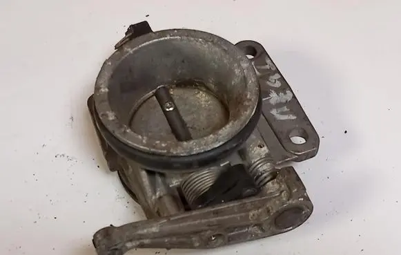 Renault Scenic I Throttle body valve 7700875435