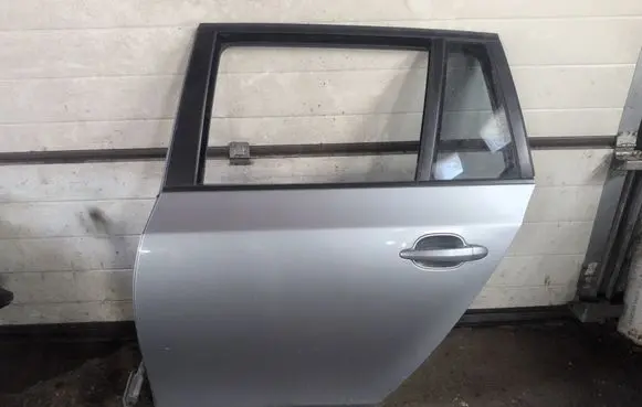 BMW 5 E60 E61 Rear door SILBERBLAU