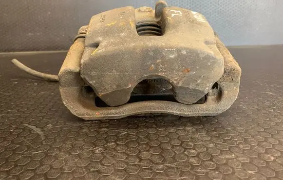 Mercedes-Benz C W204 Front brake caliper 288X25