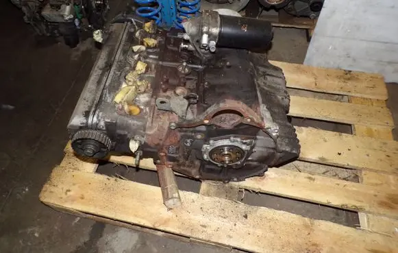 Volkswagen Transporter - Caravelle T4 Engine AJT