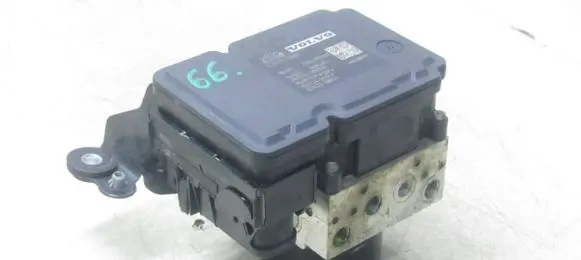Volvo S60 ABS Pump 31423348