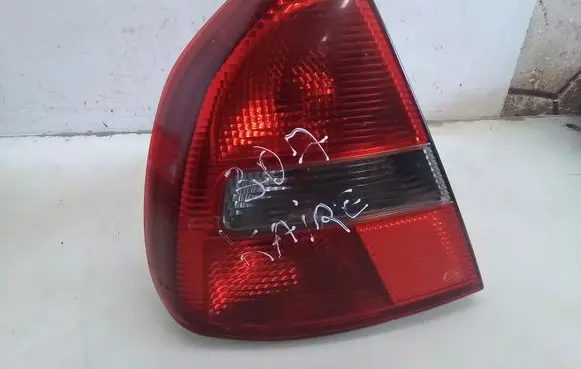 Mitsubishi Carisma Rear/tail lights 151085
