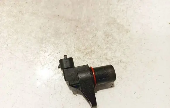 Mercedes-Benz B W245 Camshaft position sensor A0051531328