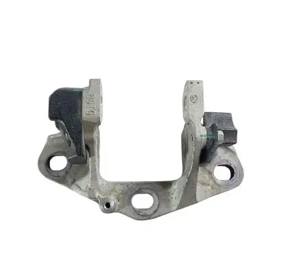 Mazda CX-3 Engine mounting bracket D10G3908Y D10G39081