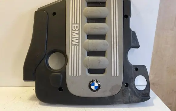 BMW 5 E60 E61 Engine cover (trim) 7156789