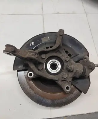 Toyota RAV 4 (XA50) Front wheel hub spindle knuckle