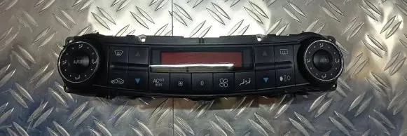 Mercedes-Benz E W211 Climate control unit 2118300685 SW0103 00123203