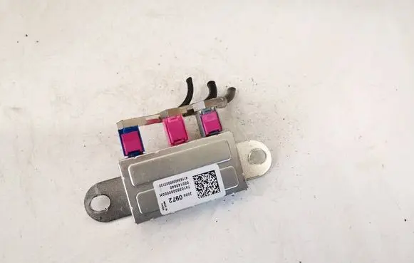 Opel Crossland X Antenna control unit 30960972 000140640
