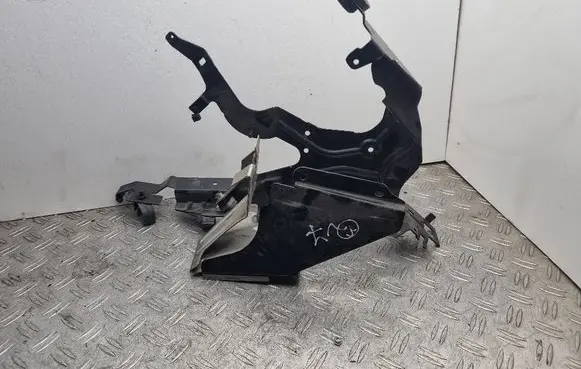 Audi Q7 4L Webasto auxiliary heater mount bracket 7L0819750G 4L0971981C 7L0819735B