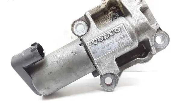 Volvo XC90 Camshaft vanos timing valve 8670422 F34711602