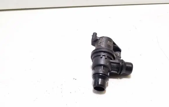 BMW i4 Electric auxiliary coolant/water pump 9896408 24T157 71034802