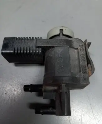 Audi A6 S6 C6 4F Turbo solenoid valve 1K0906283A