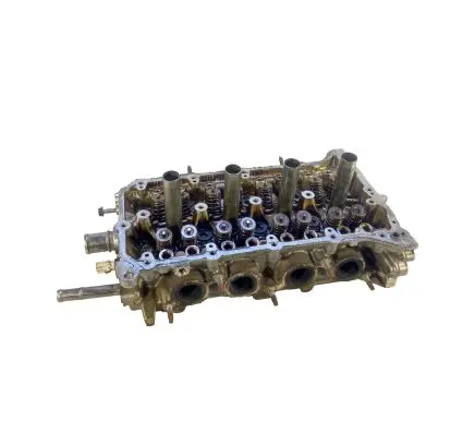 Toyota Prius+ (ZVW40) Engine head 1111B03110 2560170
