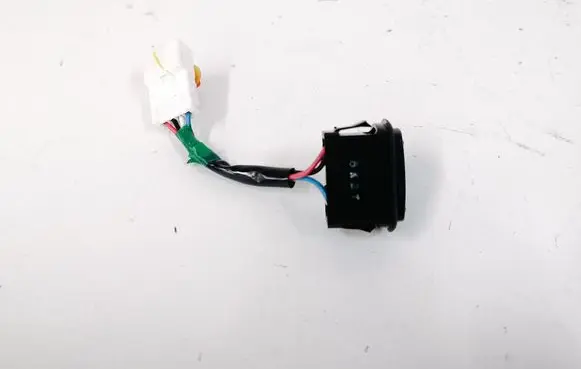 Subaru Outback (BS) Seat control switch 