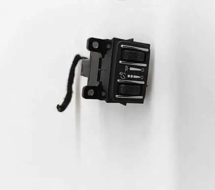 Maserati Ghibli Headlight level height control switch 68141052AD