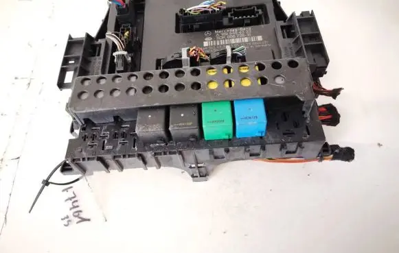 Mercedes-Benz B W245 Comfort/convenience module a1695454332 5dk008728-16