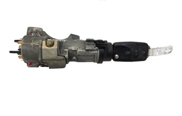 Volkswagen Polo IV 9N3 Ignition lock 4B0905851Q