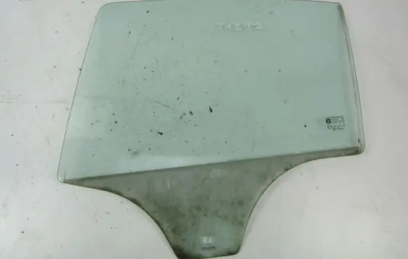 Opel Corsa D Rear door window glass 