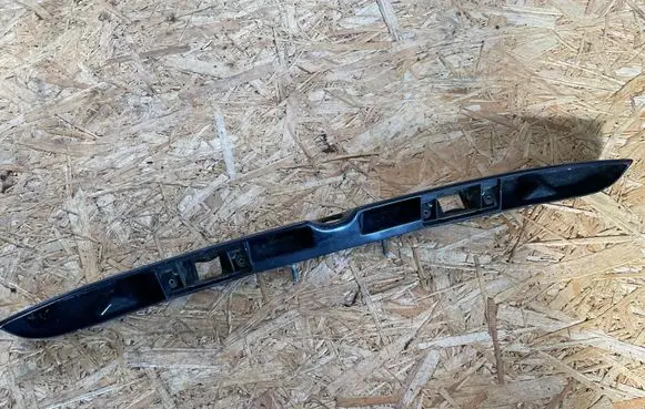 Audi A4 S4 B5 8D Trunk door license plate light bar 