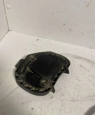 Volkswagen Touran I Headlight/headlamp dust cover 1305239235