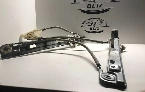 Dodge Caliber Front door window regulator with motor 05074799AA