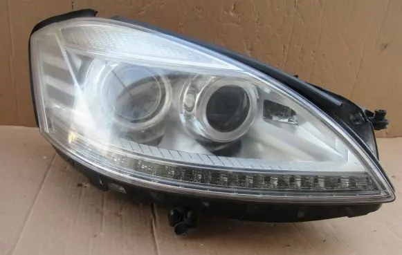 Mercedes-Benz S W221 Headlight/headlamp 2218202639