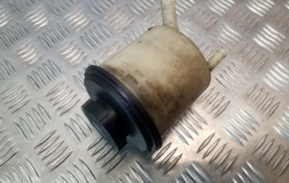 Nissan Almera Tino Power steering fluid tank/reservoir